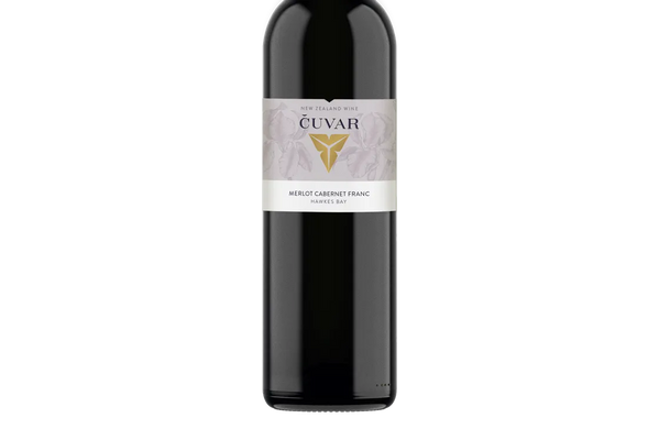Čuvar Iris Hawke's Bay Merlot Cabernet Franc 2022 - Merlot - Black Market