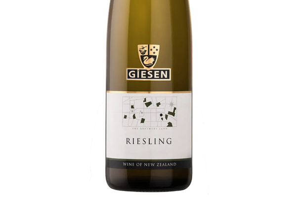 Giesen Estate Riesling 2017 (c/c) - Riesling - Black Market