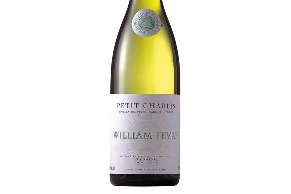 Domaine William Fevre Petit Chablis 2017 (France) - Chardonnay - Black Market