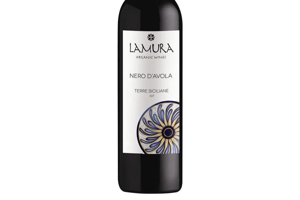 Lamura Organic Wines Terre Siciliane Nero d'Avola 2017 (Italy) - - Black Market