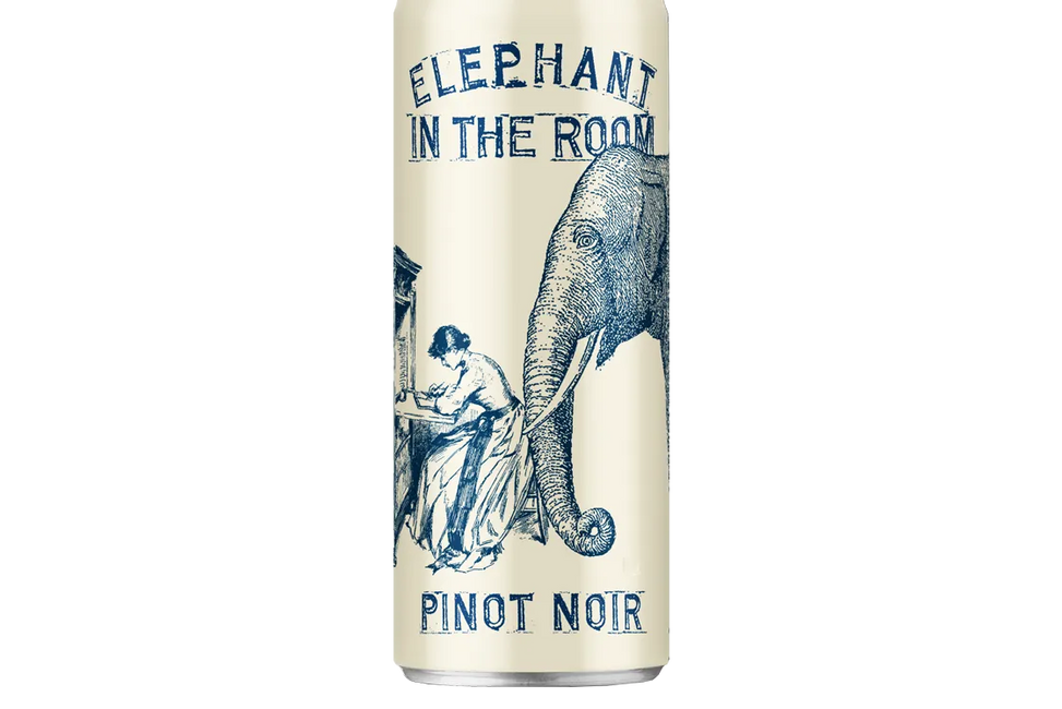Elephant In The Room Palatial South Australia Pinot Noir 2017 (Australia) (250ml) - Pinot Noir - Black Market