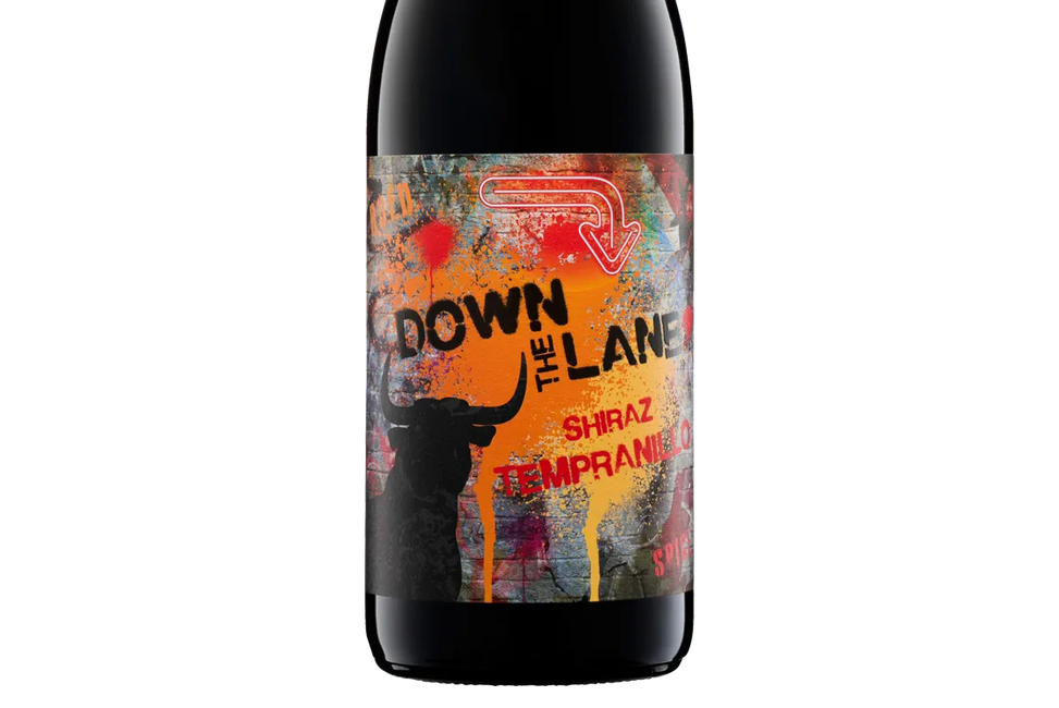 De Bortoli Down The Lane Shiraz Tempranillo 2017 (Australia) - Shiraz - Black Market