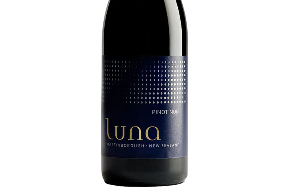 Luna Estate Martinborough Pinot Noir 2018 - Pinot Noir - Black Market