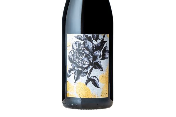 Carrick Pot De Fleur Central Otago Pinot Noir 2019 - Pinot Noir - Black Market