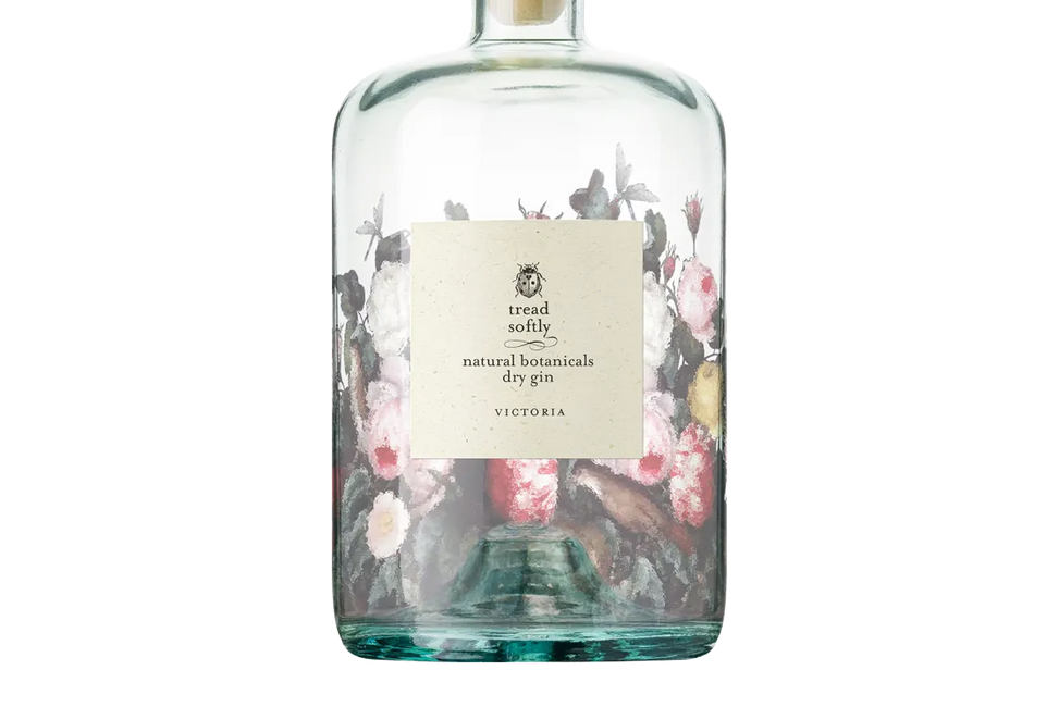 Tread Softly Natural Botanicals Dry Gin (700ml) - Gin - Black Market