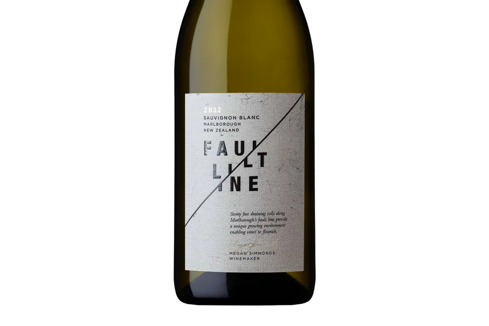 Faultline Marlborough Sauvignon Blanc 2022 - Sauvignon Blanc - Black Market