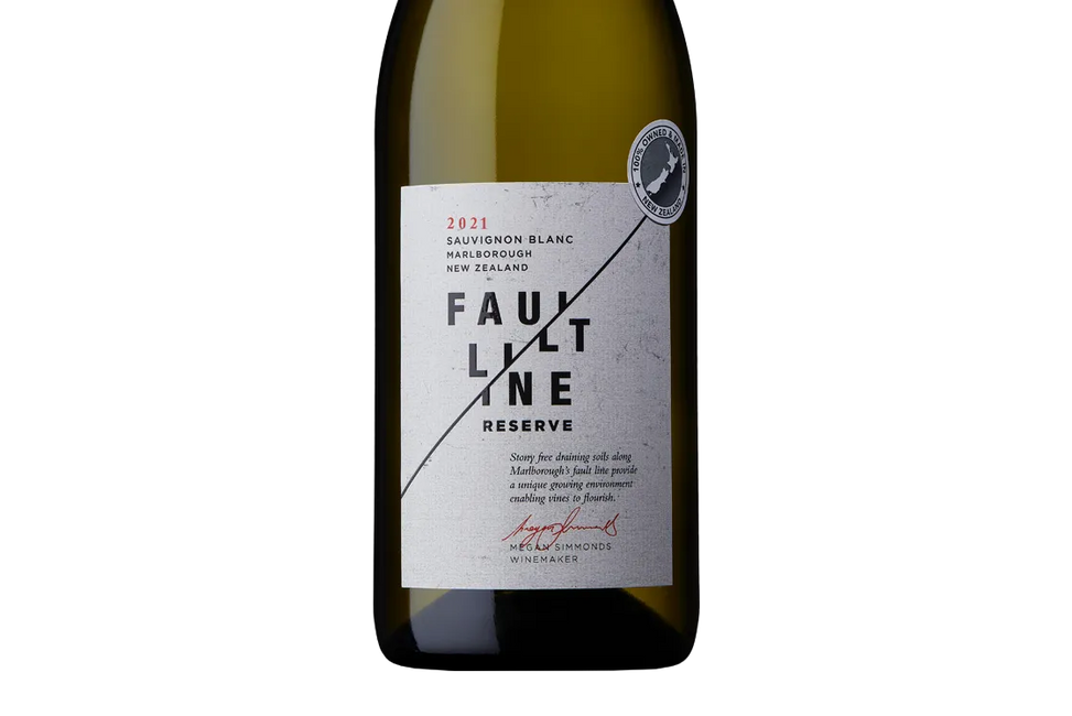 Faultline Reserve Marlborough Sauvignon Blanc 2021 (Second Blend) - Sauvignon Blanc - Black Market