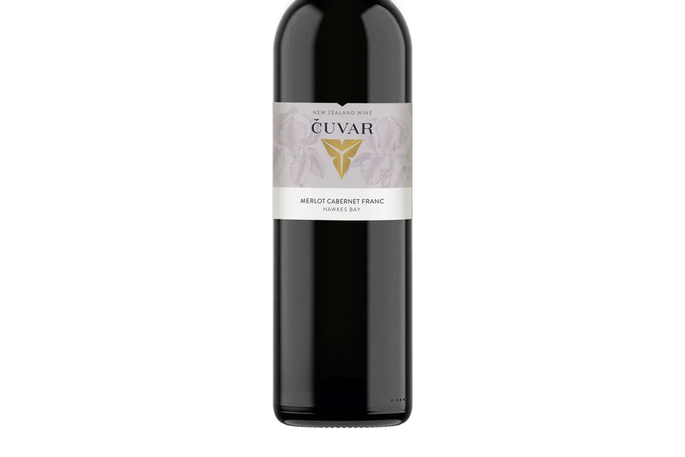 Čuvar Iris Hawke's Bay Merlot Cabernet Franc 2022 - Merlot - Black Market