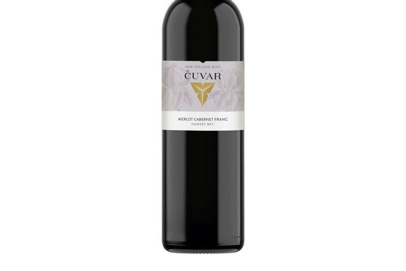 Čuvar Iris Hawke's Bay Merlot Cabernet Franc 2022 - Merlot - Black Market