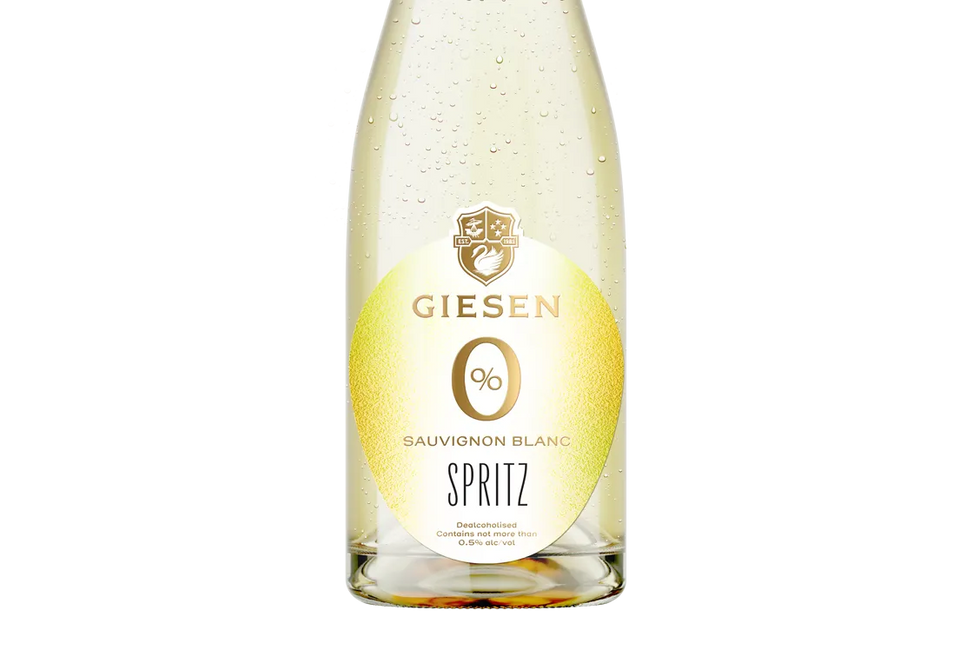 Giesen 0% Alcohol Sauvignon Blanc Spritz NV - Sauvignon Blanc - Black Market